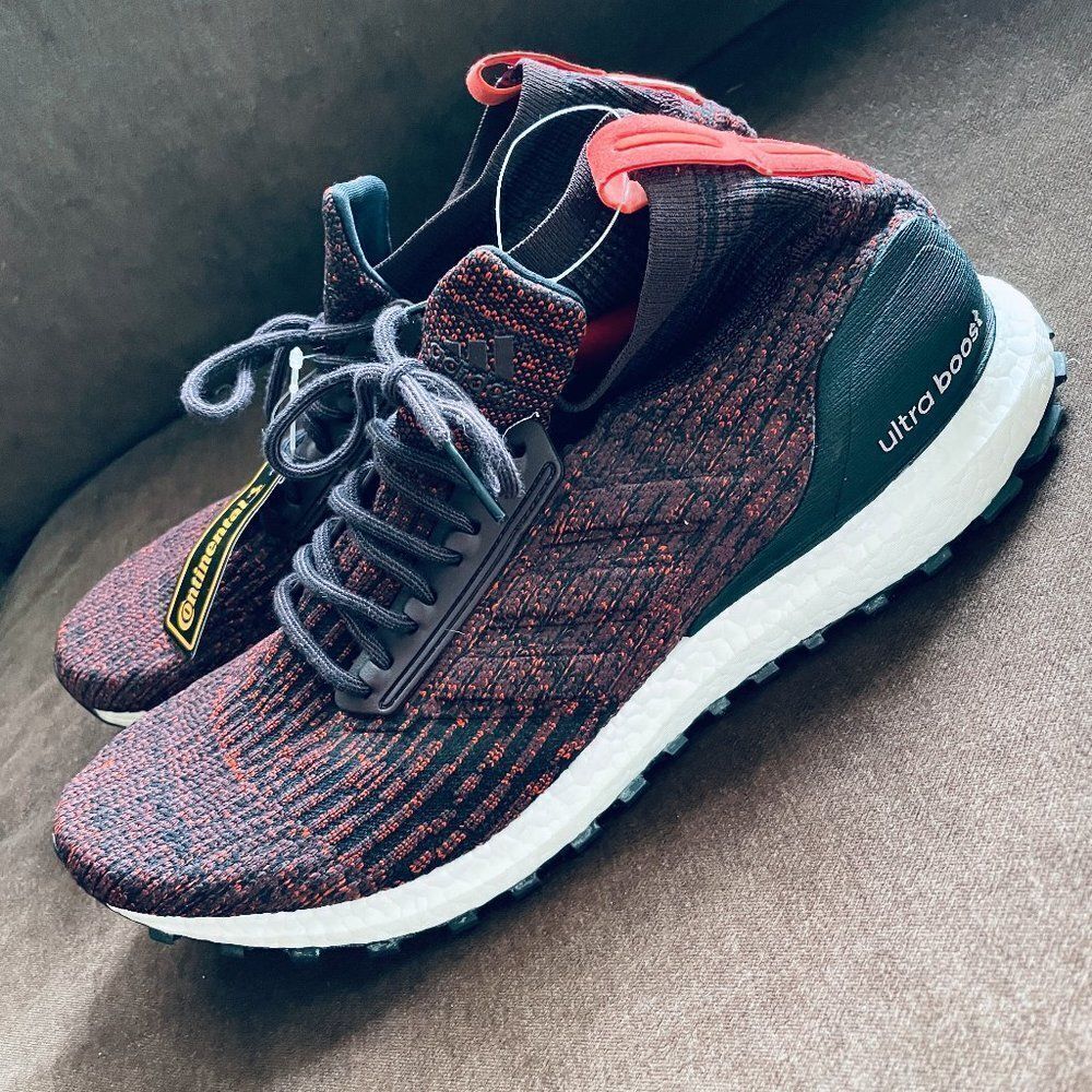 NEW Adidas UltraBoost Mid All Terrain Burgundy Carbon Black Size Mens 12 S82035 - Picture 4 of 7